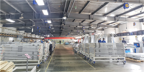 遠(yuǎn)大車間 遠(yuǎn)大車間